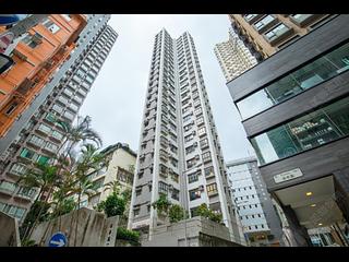 Wan Chai - Hoover Towers Block 1 11