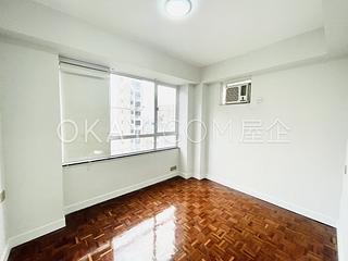 Mid Levels Central - Ying Fai Court 03