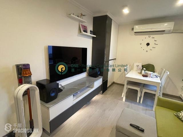 Pok Fu Lam - Chi Fu Fa Yuen Phase 3 Fu Kar Yuen (Block 15） 01