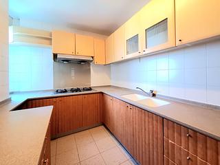 Tung Chung - Seaview Crescent 09