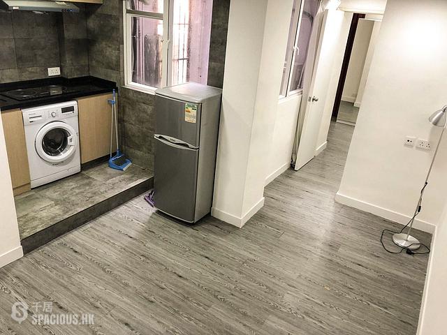 Sheung Wan - 74, Queen's Road West 01