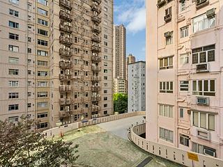 Mid Levels West - Wah Sen Court 02