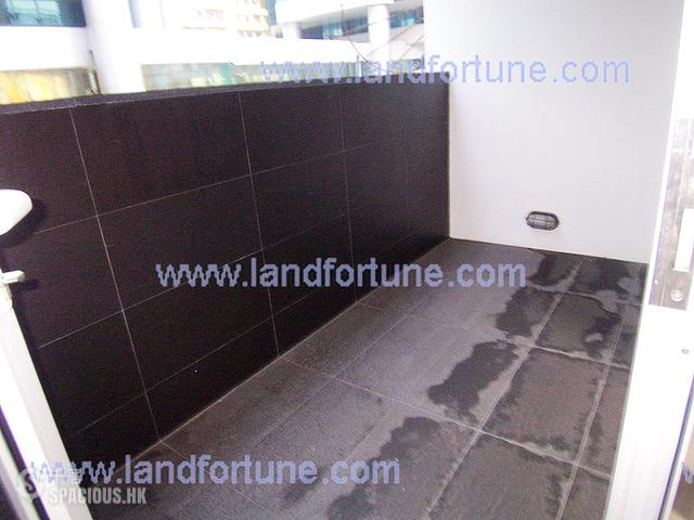 Quarry Bay - Sea View Building 01