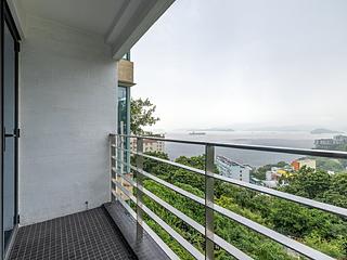 Pok Fu Lam - Bisney Terrace 03