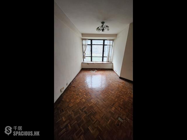 Quarry Bay - Kornhill Block E 01
