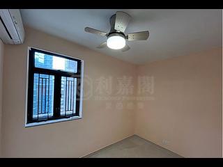 Fortress Hill - Kwong Chiu Terrace Block A 04