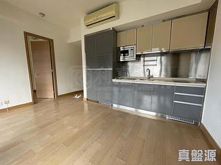 Sai Ying Pun - Island Crest Block 2 04