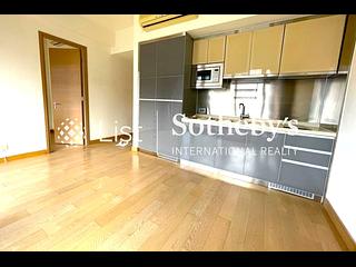 Sai Ying Pun - Island Crest 05