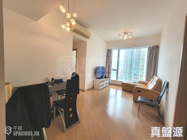 West Kowloon - The Cullinan (Tower 21 Zone 5 Star Sky) 01