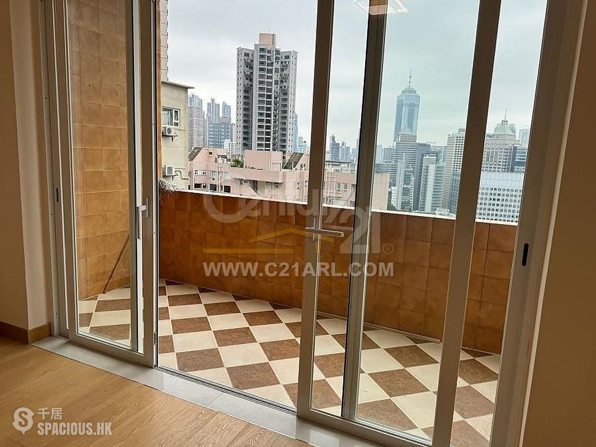 Mid Levels Central - Best View Court Block 66, Macdonnell Road 01