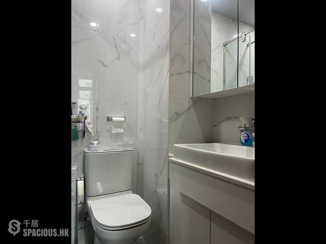 Shau Kei Wan - i・UniQ Residence 01