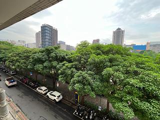 Zhongshan - X Lane 28, Section 2, Xinsheng North Road, Zhongshan, Taipei 14