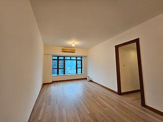 Hung Hom - Royal Peninsula Block 2 05