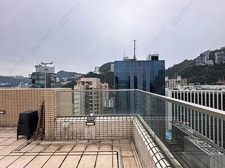 Wan Chai - The Zenith 03