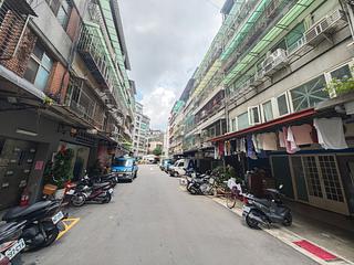 Zhongshan - X Alley 19, Lane 113, Section 3, Jianguo North Road, Zhongshan, Taipei 09