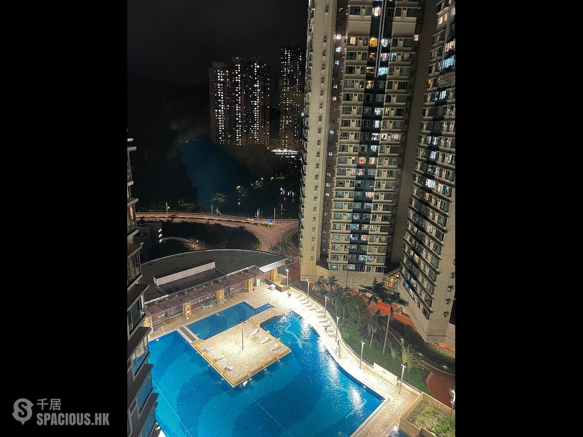 Tseung Kwan O - Tseung Kwan O Plaza Phase 1 Block 3A 01