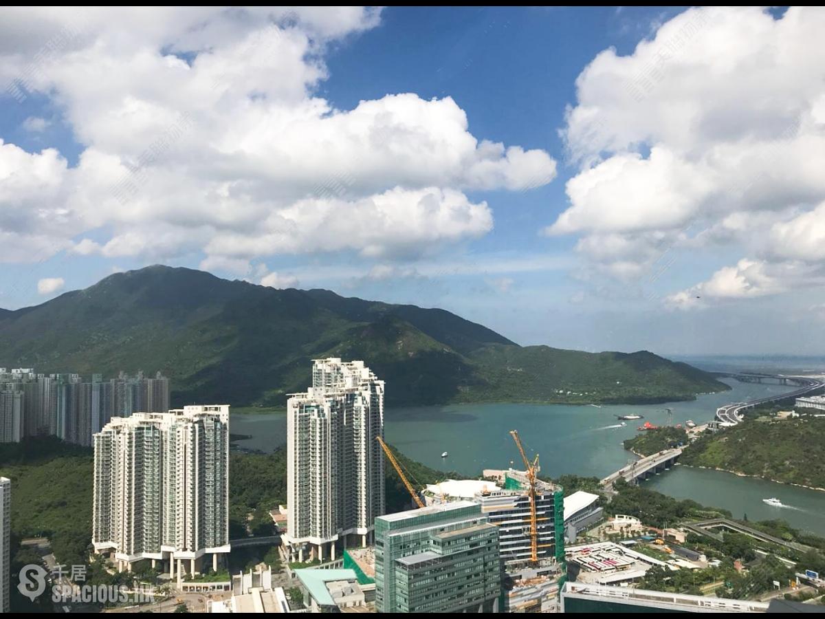 Tung Chung - Coastal Skyline Phase 3 La Rossa Block B (Block 8) 01