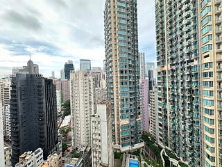 Wan Chai - The Avenue 07