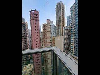 Wan Chai - The Avenue Phase 2 Block 3 09