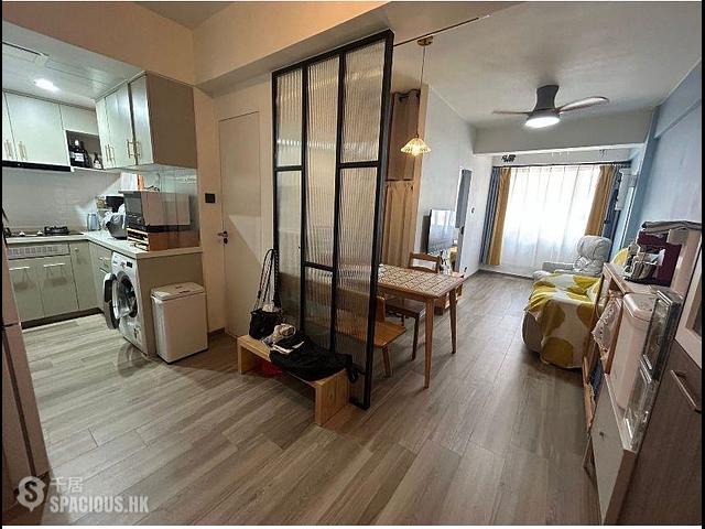 Wan Chai - Wing Tak Building Block A 01