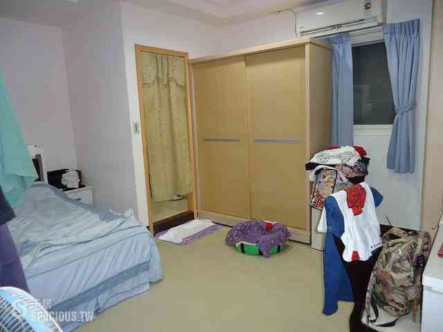 Sanchong - No. XX-1, Zhongan Street, Sanchong District, New Taipei City, Taiwan 241 04