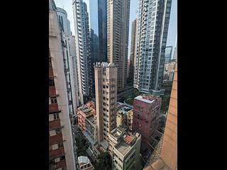 Wan Chai - Brilliant Court 10