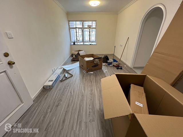 Fortress Hill - North Point Centre Block A 01