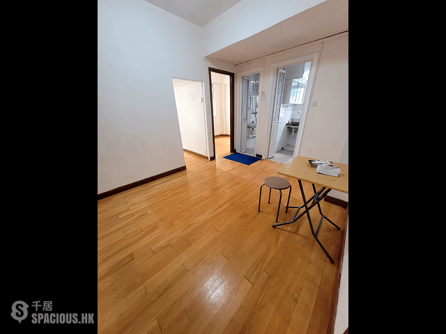 Wan Chai - Lily Mansion 01