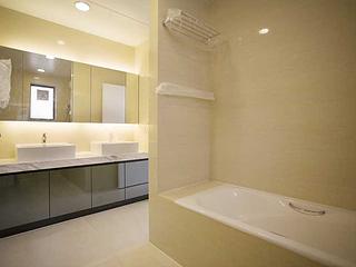 Chung Hom Kok - Coral Villas 10