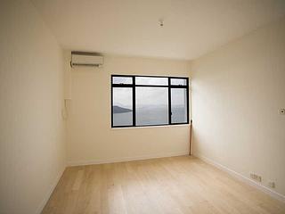 Chung Hom Kok - Coral Villas 11