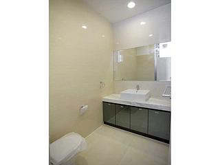 Chung Hom Kok - Coral Villas 15