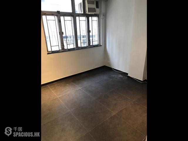 Wan Chai - 92-94, Queen's Road East 01