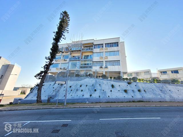 Chung Hom Kok - Bauhinia Gardens Block A-B 01