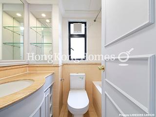 Ap Lei Chau - South Horizons Phase 4 The Oasis Berkeley Court (Block 33) 11