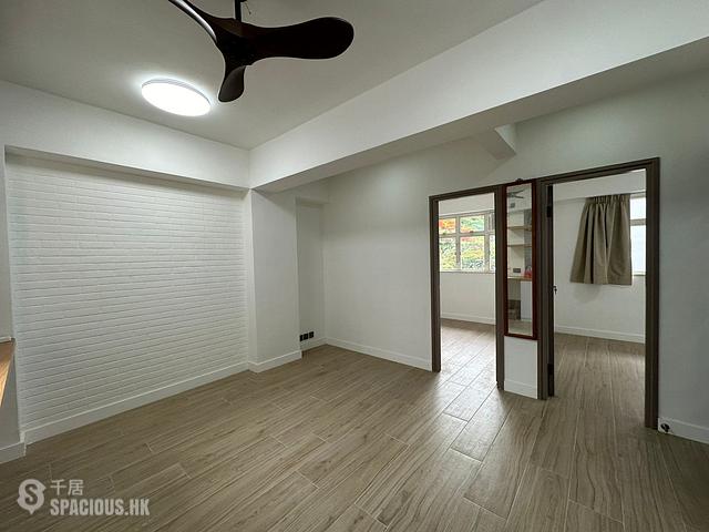 Sai Ying Pun - Mai Hing House 01