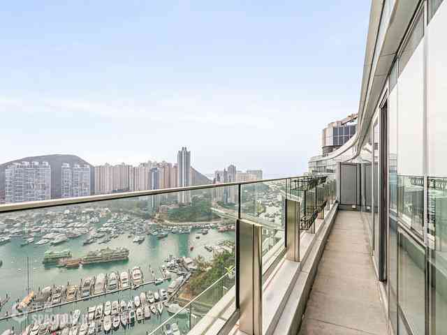 Wong Chuk Hang - Marinella 01