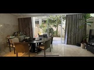 Chung Hom Kok - Cypresswaver Villas 13