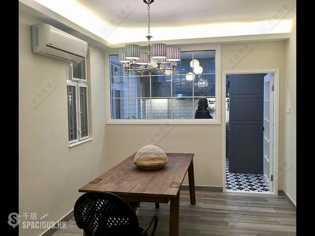 Pok Fu Lam - Chi Fu Fa Yuen Yar Chee Villas Block L5 01