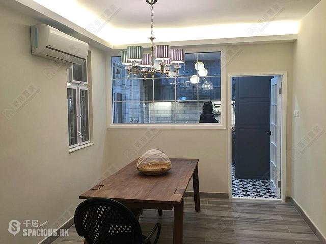 Pok Fu Lam - Chi Fu Fa Yuen Yar Chee Villas Block L5 01