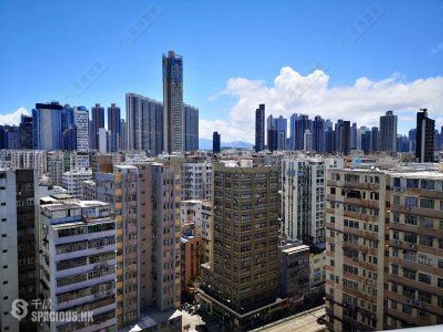 Sham Shui Po - Emerald Twenty Eight 01
