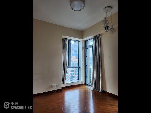 Tai Kok Tsui - Park Summit Block 1 01
