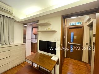 Sheung Wan - 65, Wing Lok Street 08