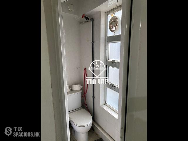 Sheung Wan - 28, Hillier Street 01