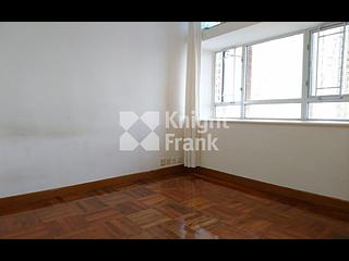 Ap Lei Chau - South Horizons Phase 2 Yee Lai Court (Block 10) 05