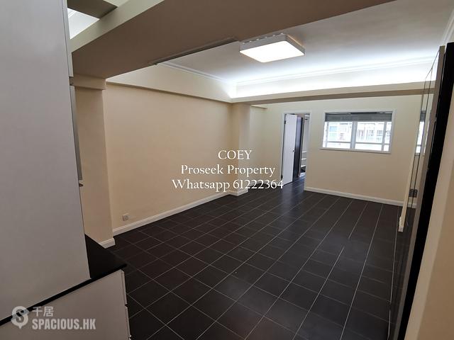 Central - 45, Gough Street 01
