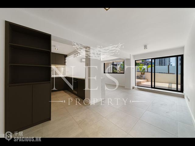 Mid Levels Central - 5J, Bowen Road 01