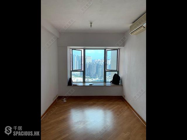 Tiu Keng Leng - Ocean Shores Phase 1 Block 3 01