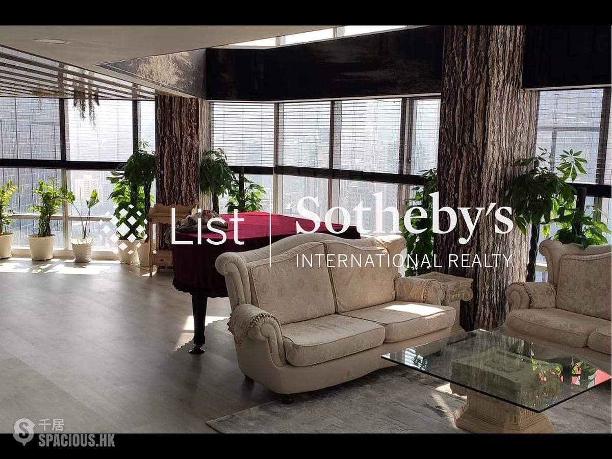 Wan Chai - Convention Plaza Apartments 01