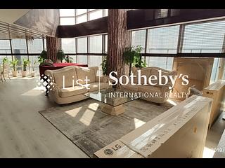 Wan Chai - Convention Plaza Apartments 02