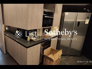 Wan Chai - Convention Plaza Apartments 15